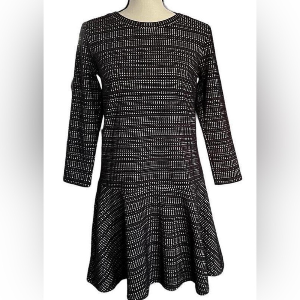 Ann Taylor Loft Women’s Drop Waist Dress Black White Print 3/4 Sleeve Medium